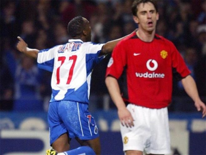 深厚的足球 深厚的足球